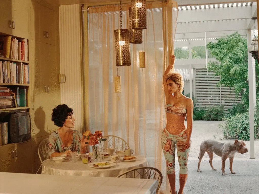 THE HUNT, curta da Gentle Monster, tem Hunter Schafer como protagonista