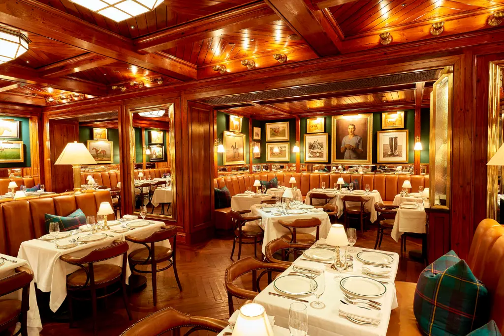 Ralph Lauren abrirá Polo Bar em Londres em 2028
