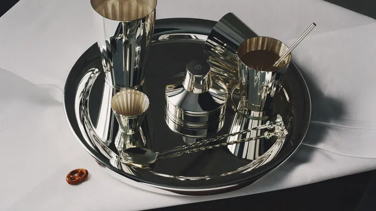 Rimowa lança mala de coquetelaria em edição limitada com a Robbe & Berking