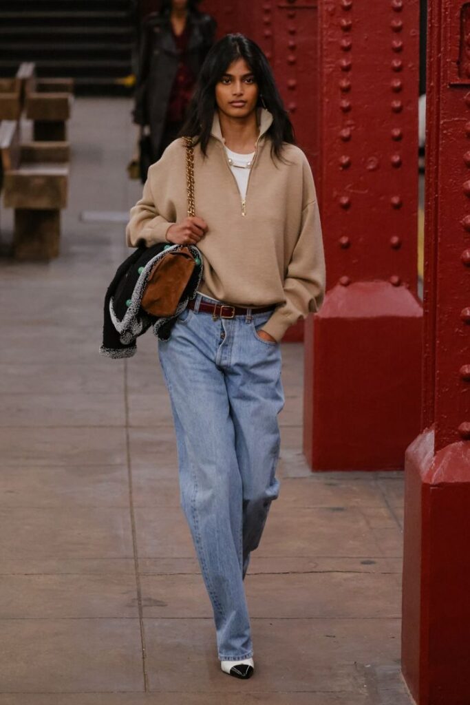 Chanel Métiers: desfile toma o metrô de Nova York em 2025