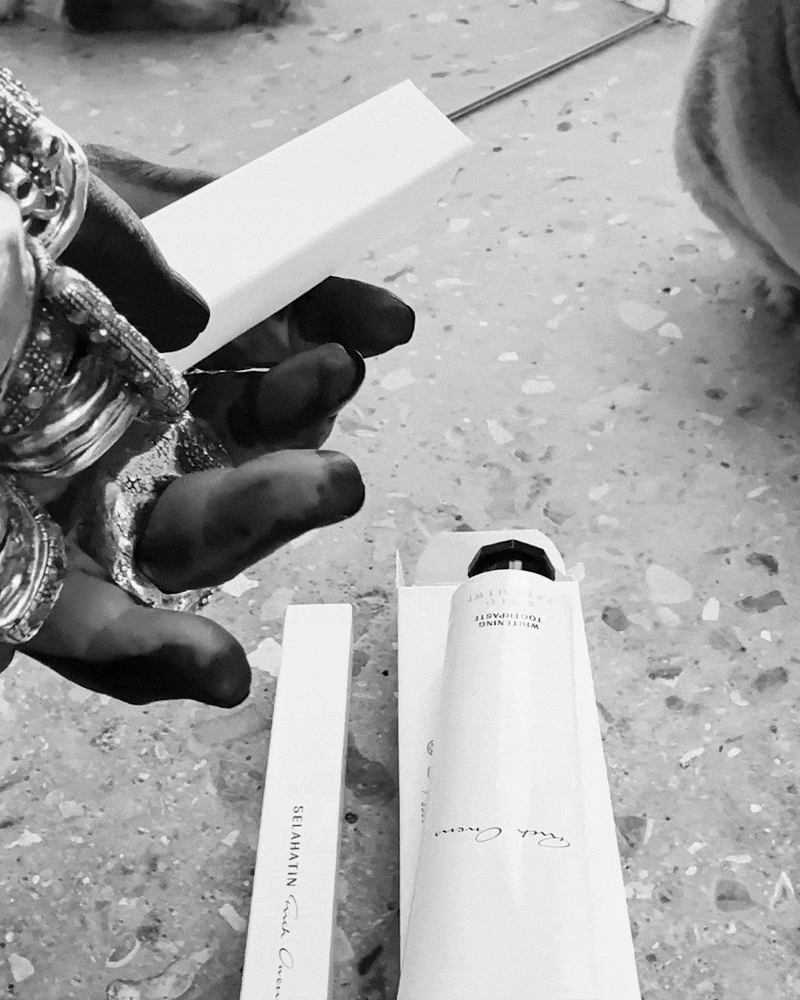 Rick Owens x Selahatin: colaboração transforma o ritual de cuidados bucais