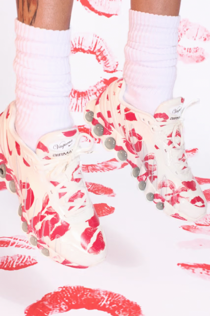 Nike x Vaquera lança tênis Air Max Dn8 com estampa de batom