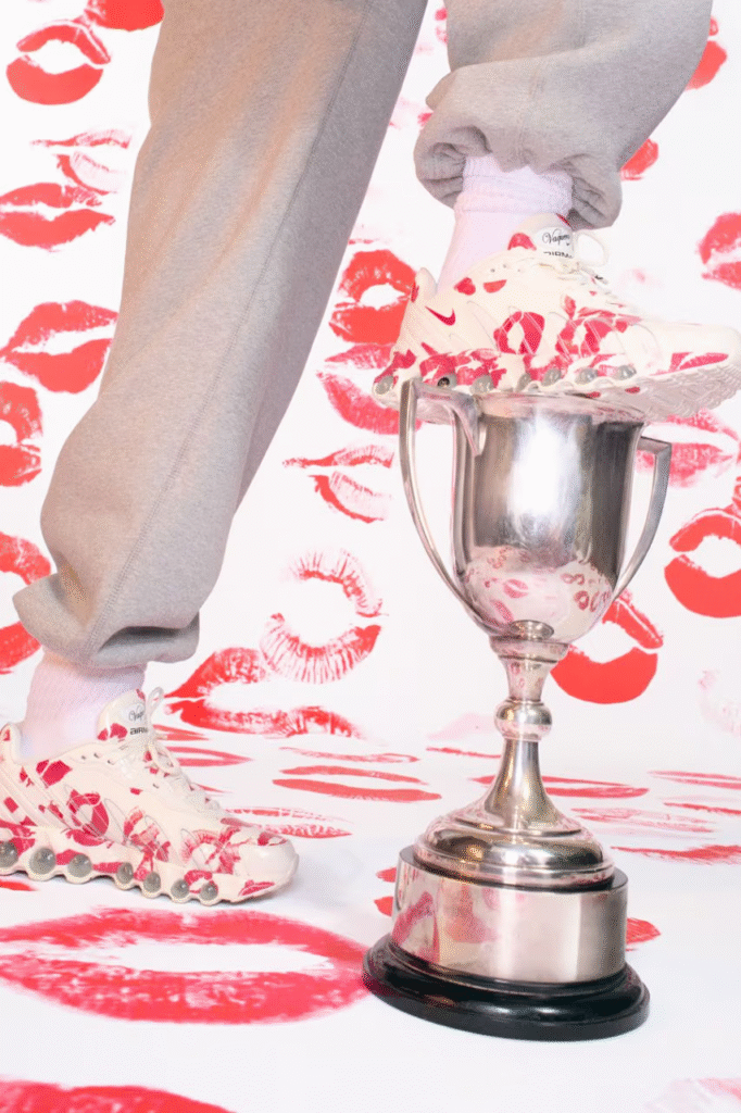 Nike x Vaquera lança tênis Air Max Dn8 com estampa de batom