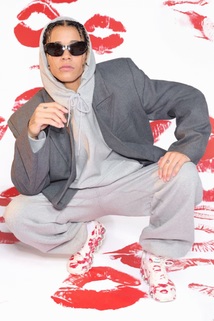 Nike x Vaquera lança tênis Air Max Dn8 com estampa de batom