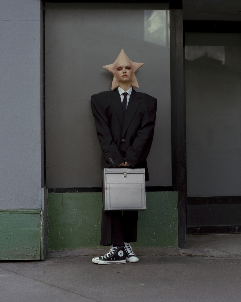 Converse Keep Making ganha nova fase com série visual analógica