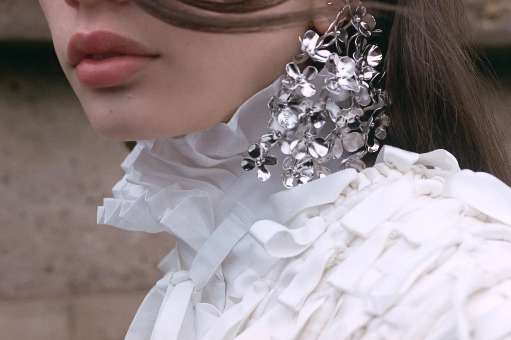 Dior Pre-Fall 2026 Jonathan Anderson redefine o jeans