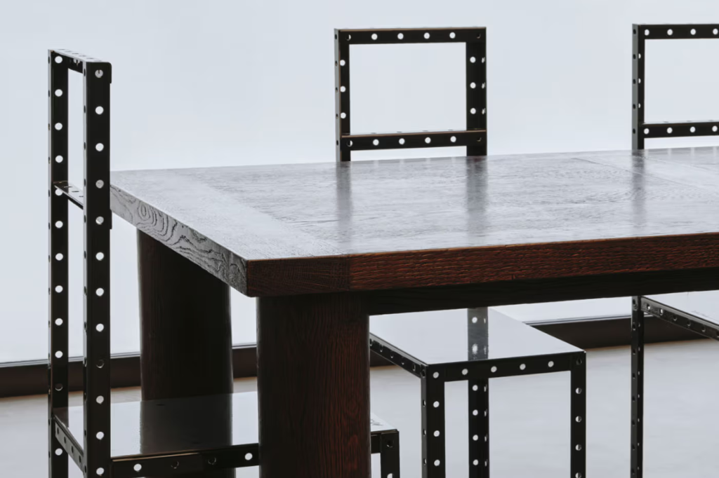 Saint Laurent Rive Droite Beijing estreia com Snow Edition