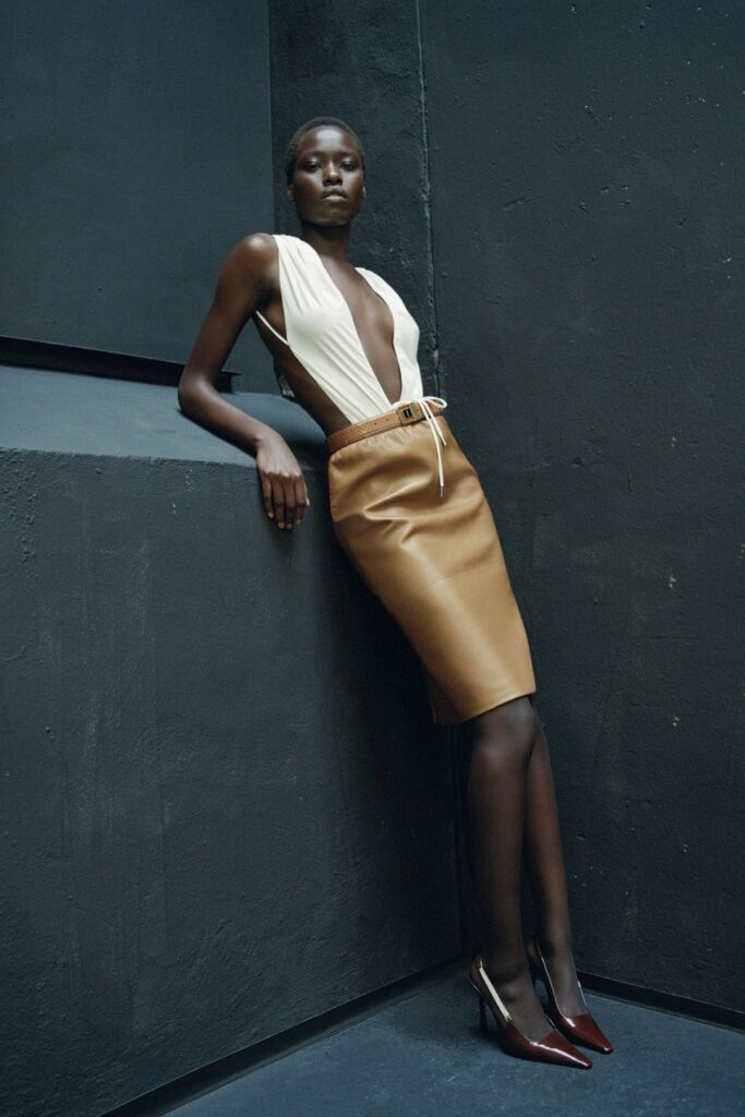 Saia lápis volta a ser destaque na temporada, mas com nova atitude