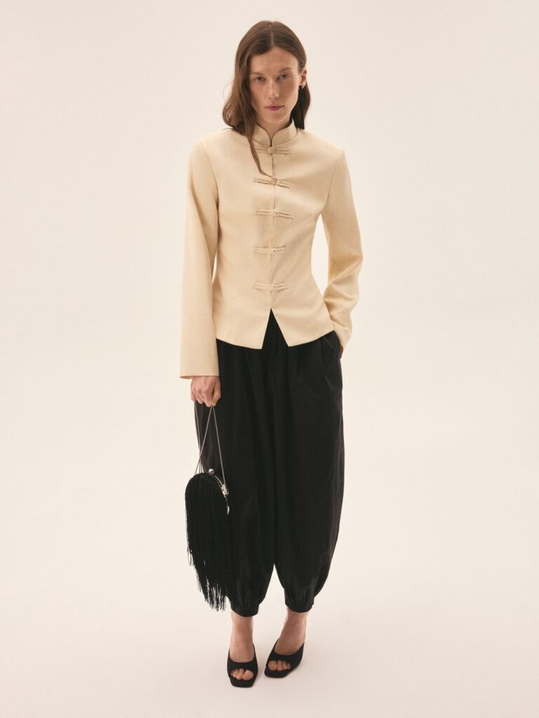 Tang jackets dominam o street style e viram item de desejo