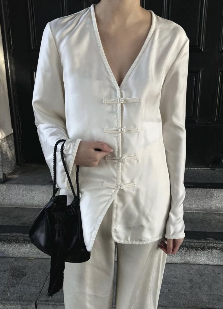 Tang jackets dominam o street style e viram item de desejo