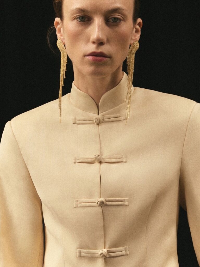 Tang jackets dominam o street style e viram item de desejo