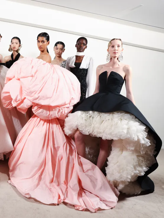 Giambattista Valli cancela desfile de alta-costura em Paris