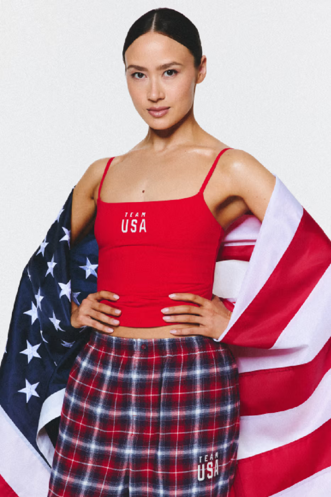 SKIMS x Team USA apresenta coleção de inverno para Milão Cortina 2026