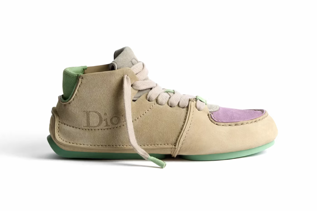 Dior Roadie marca a estreia de Jonathan Anderson nos sneakers da maison