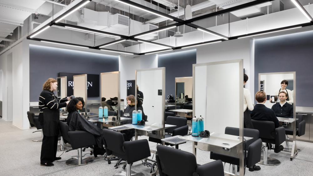 L’Oréal inaugura mega-hub em Nova York para conteúdo e educação