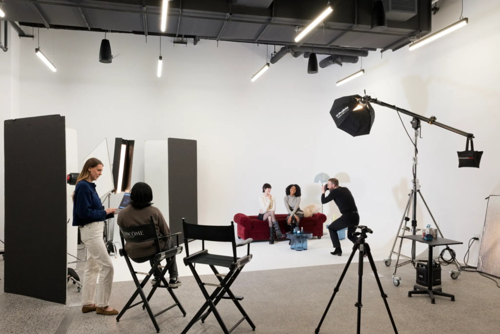 L’Oréal inaugura mega-hub em Nova York para conteúdo e educação