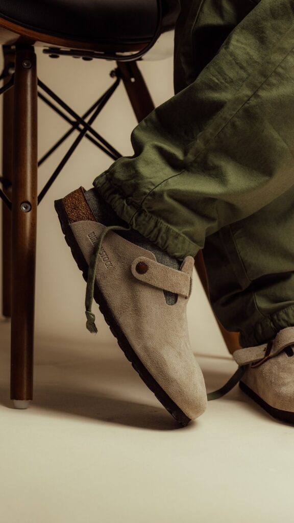 tendencia Sapato clog masculino ganha força no street style