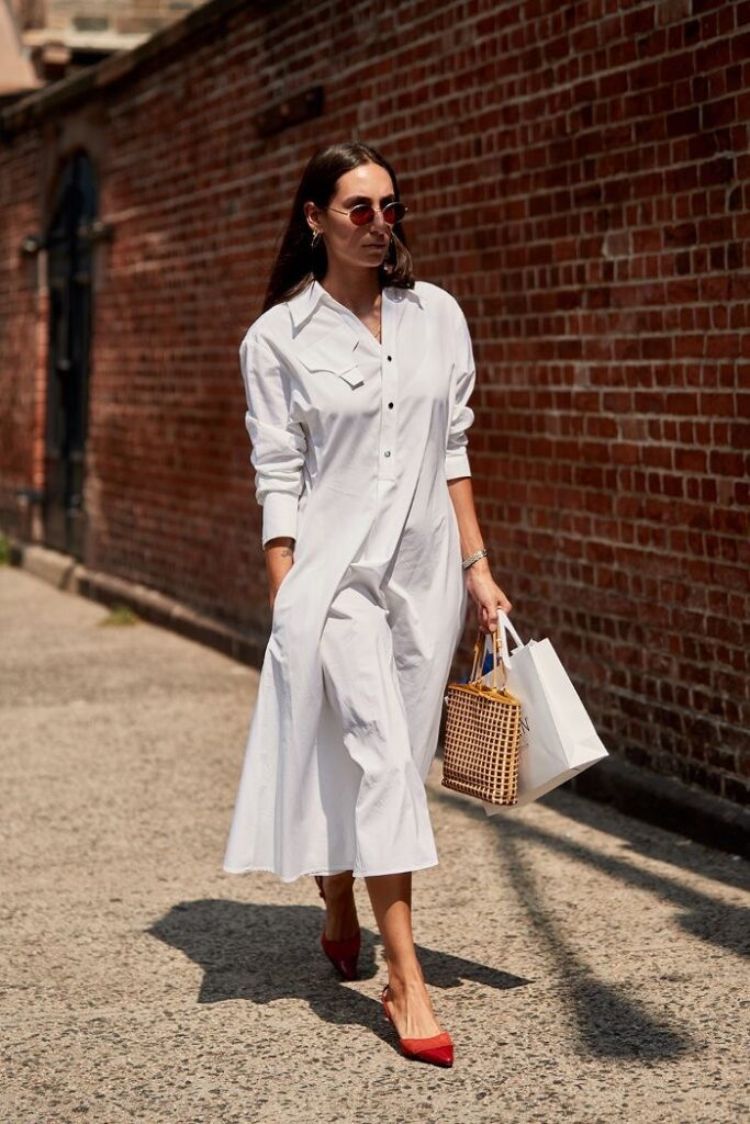 Chemise: a peça versátil que domina o street style