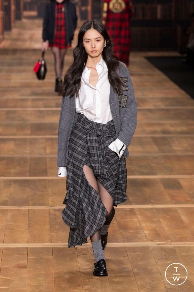 Saia xadrez é tendência no street style