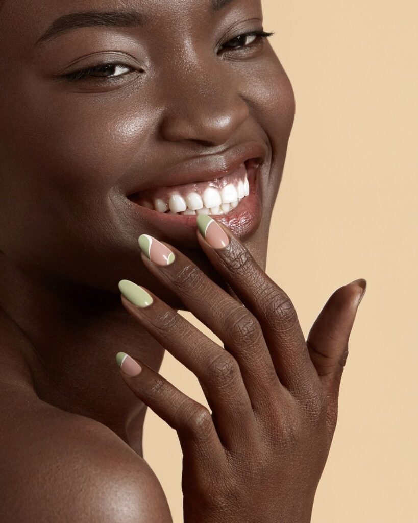 Cores de esmalte em alta que estão dominando a temporada 2026