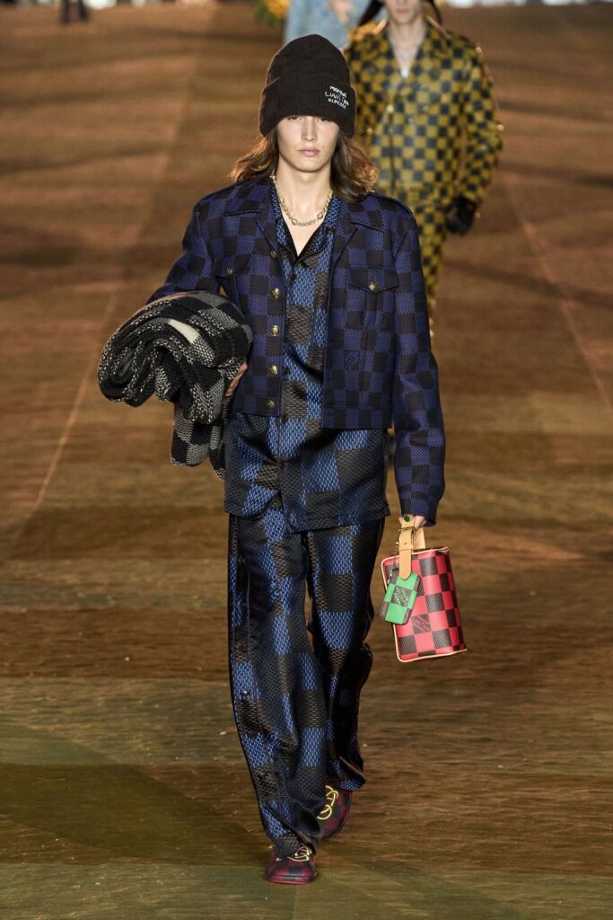 Handbags masculinas ganham destaque no street style masculino