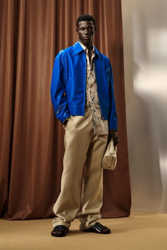 Handbags masculinas ganham destaque no street style masculino