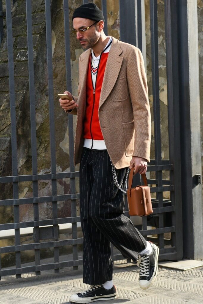 Handbags masculinas ganham destaque no street style masculino