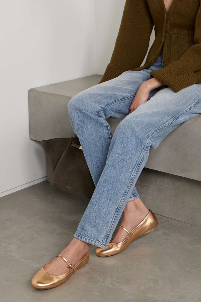 Sapatilha Mary Jane volta como tendência para o street style