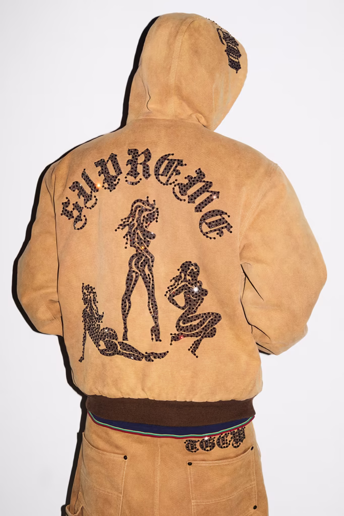 Supreme lança coleção SS26 com takeover na Las Vegas Sphere