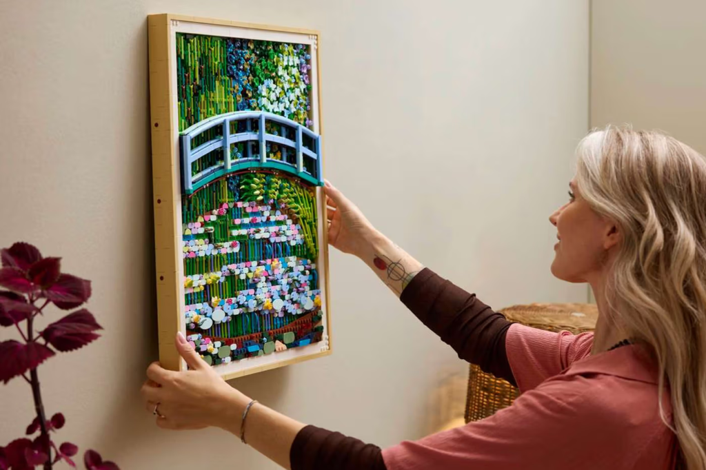 LEGO e The Met recriam 'The Water Lily Pond', obra-prima de Monet
