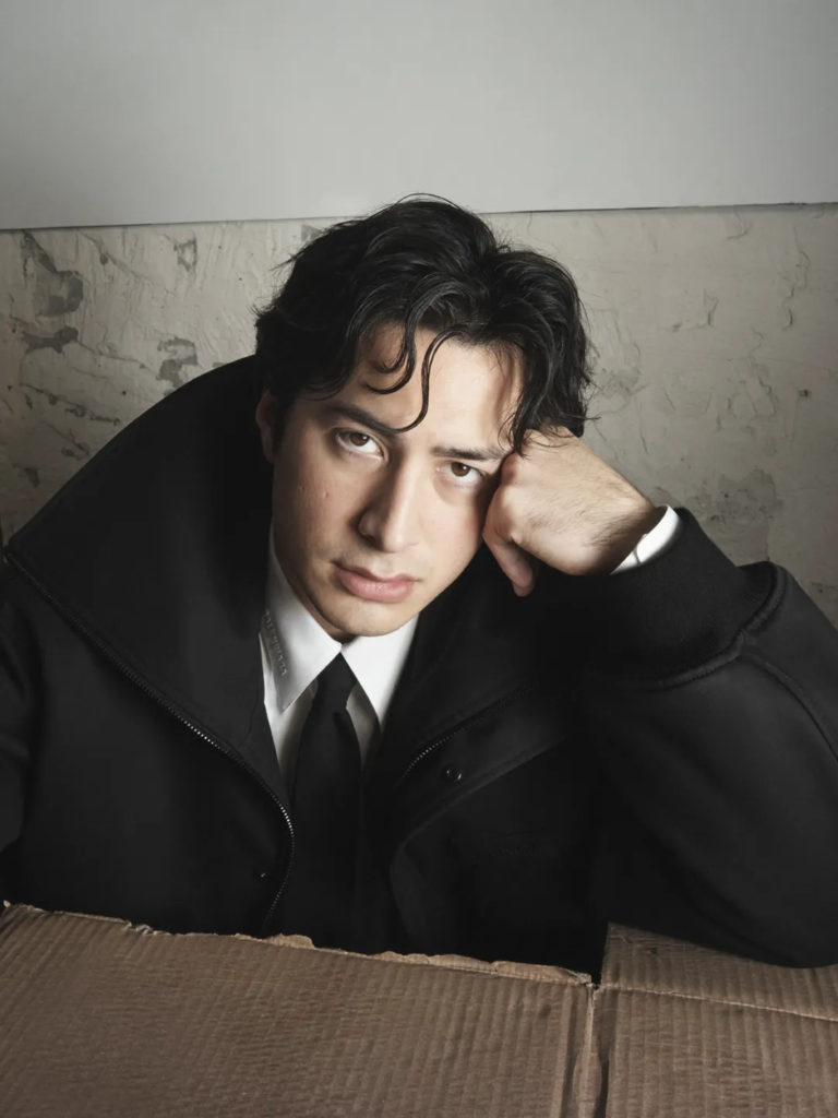 Novos embaixadores da Balenciaga inauguram nova fase