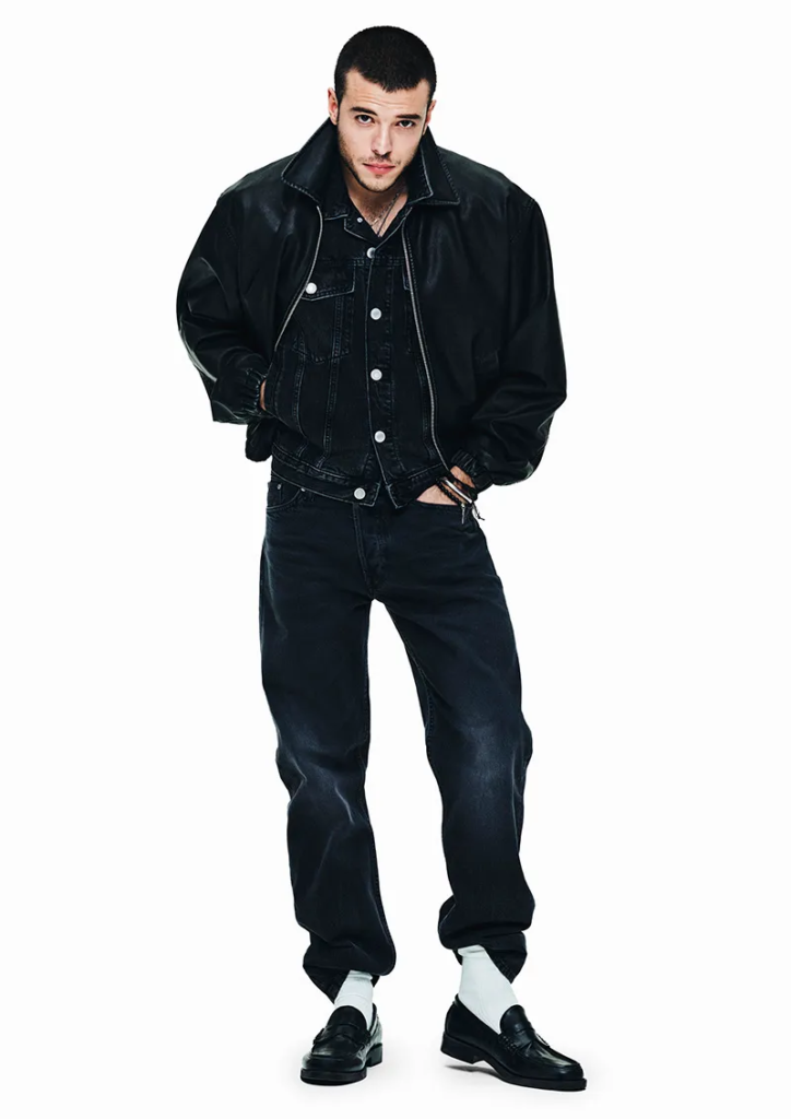 Nova campanha da H&M estreia com série global e reúne Ice Spice, Kai Schreiber e Elsesser