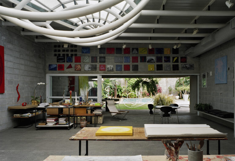 Exposição Ruy Ohtake marca novo capítulo da casa-ateliê de Tomie Ohtake