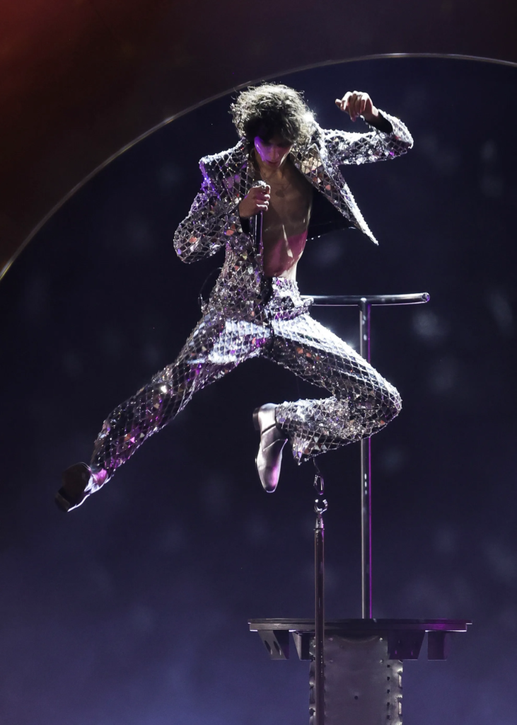 Sombr é o novo embaixador da Valentino