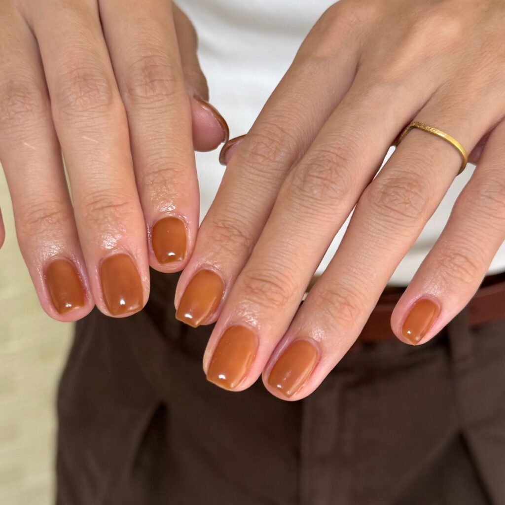 Cores de esmalte em alta que estão dominando a temporada 2026