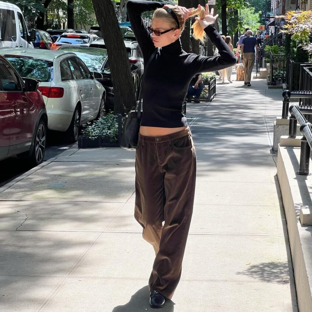 Look minimal chic anos 90 volta como super tendência na moda