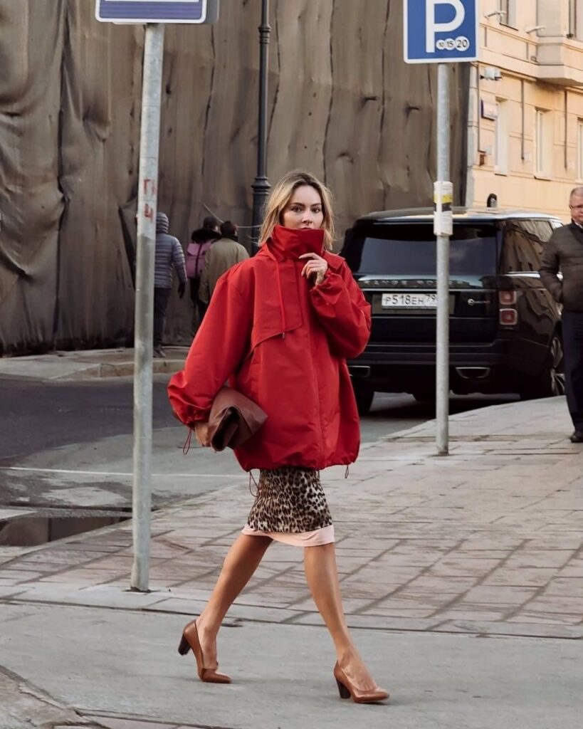 Jaqueta corta vento ressugerge como tendência retrô