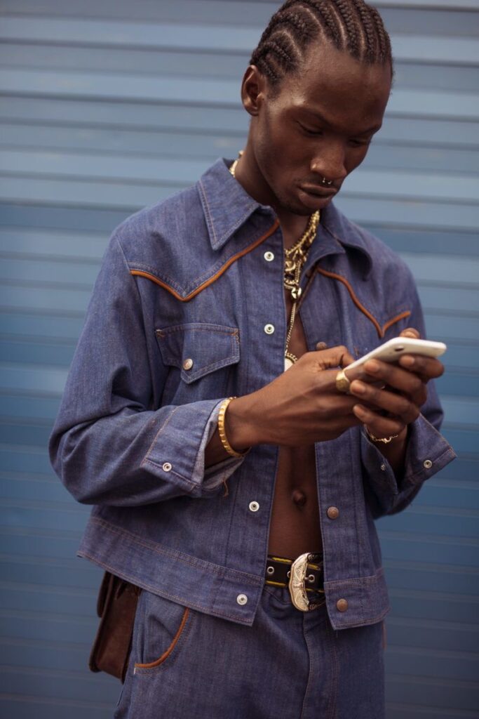 Total Jeans Masculino: agora é a vez dos meninos entrarem de vez nessa trend