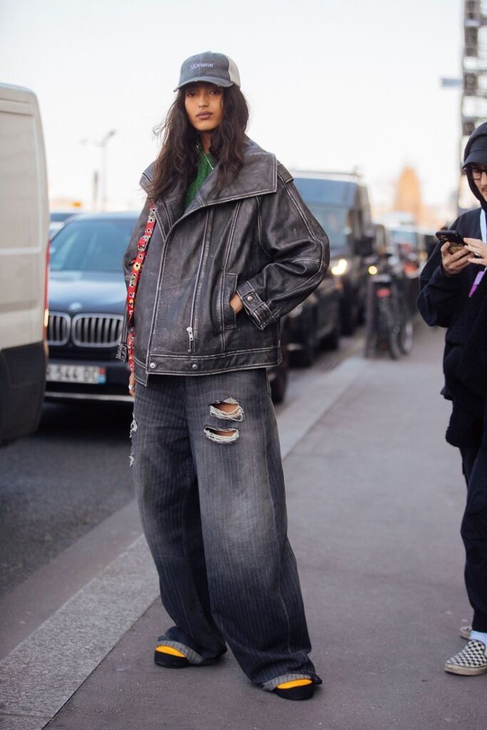 Calça rasgada é tendência? Chegou a delas de novo