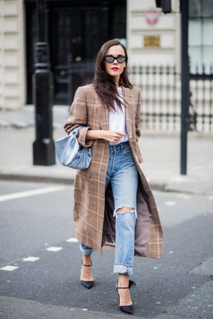 Calça rasgada é tendência? Chegou a delas de novo