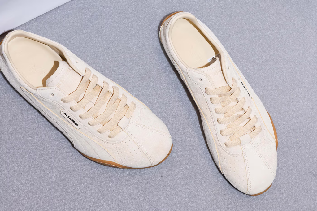 Jil Sander x PUMA revela novo tênis minimalista