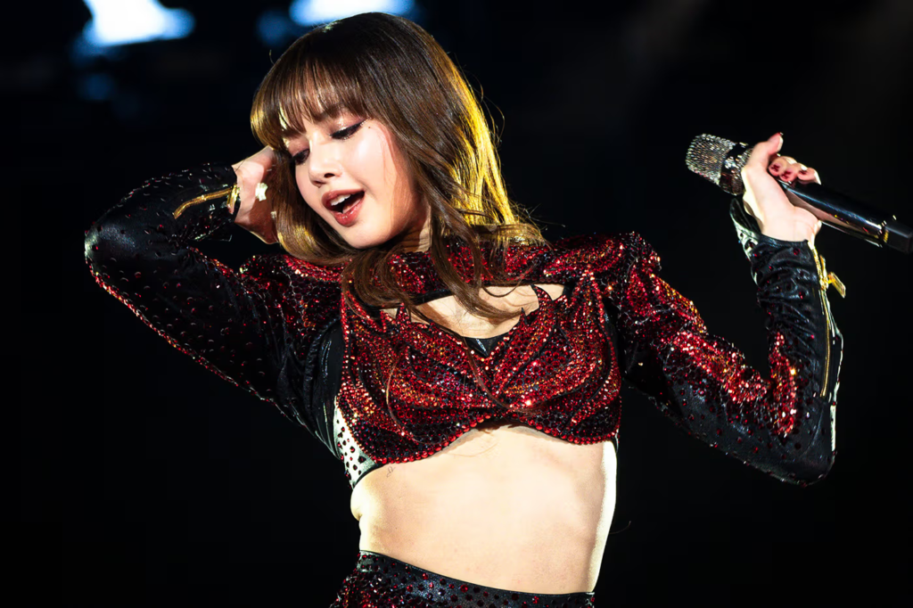 Lisa faz história com primeira residência de K-pop em Las Vegas