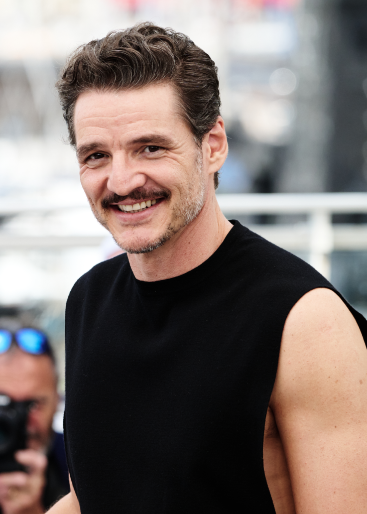 Pedro Pascal é o novo embaixador da Chanel