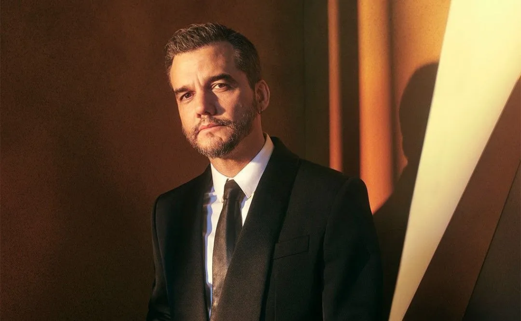 Wagner Moura em novo romance vampírico com Kristen Stewart