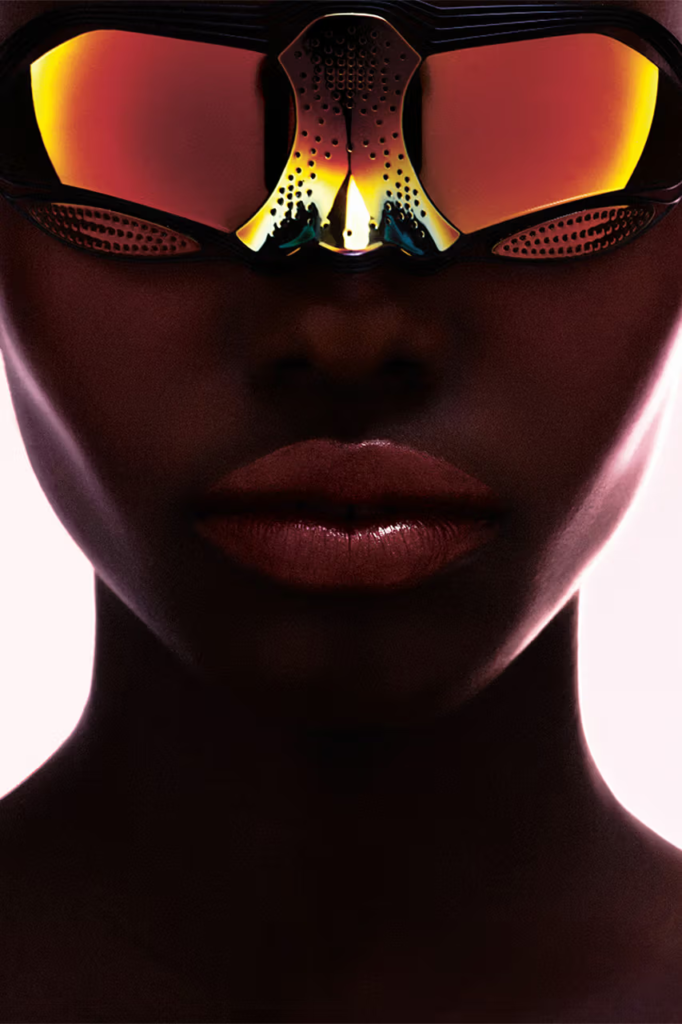 Nike lança campanha para quebrar o estigma negativo da maquiagem