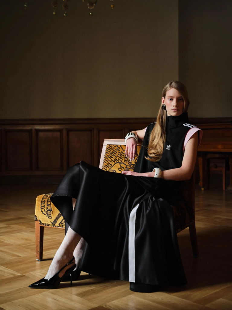 A coleção de upcycling da BAÉ com a Adidas