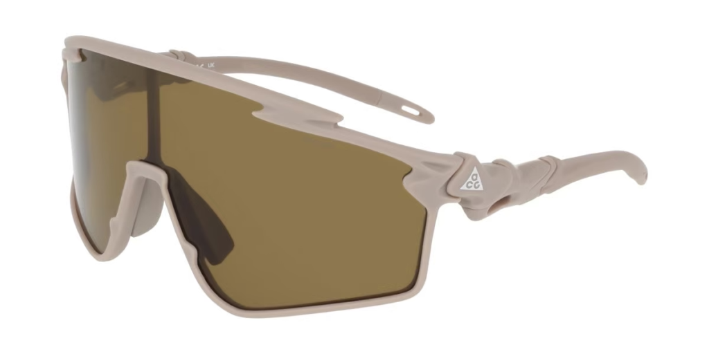 Nike ACG aposta em óculos esportivos com tecnologia