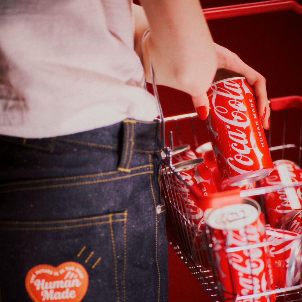 Coca-Cola lança collab com a Human Made de NIGO