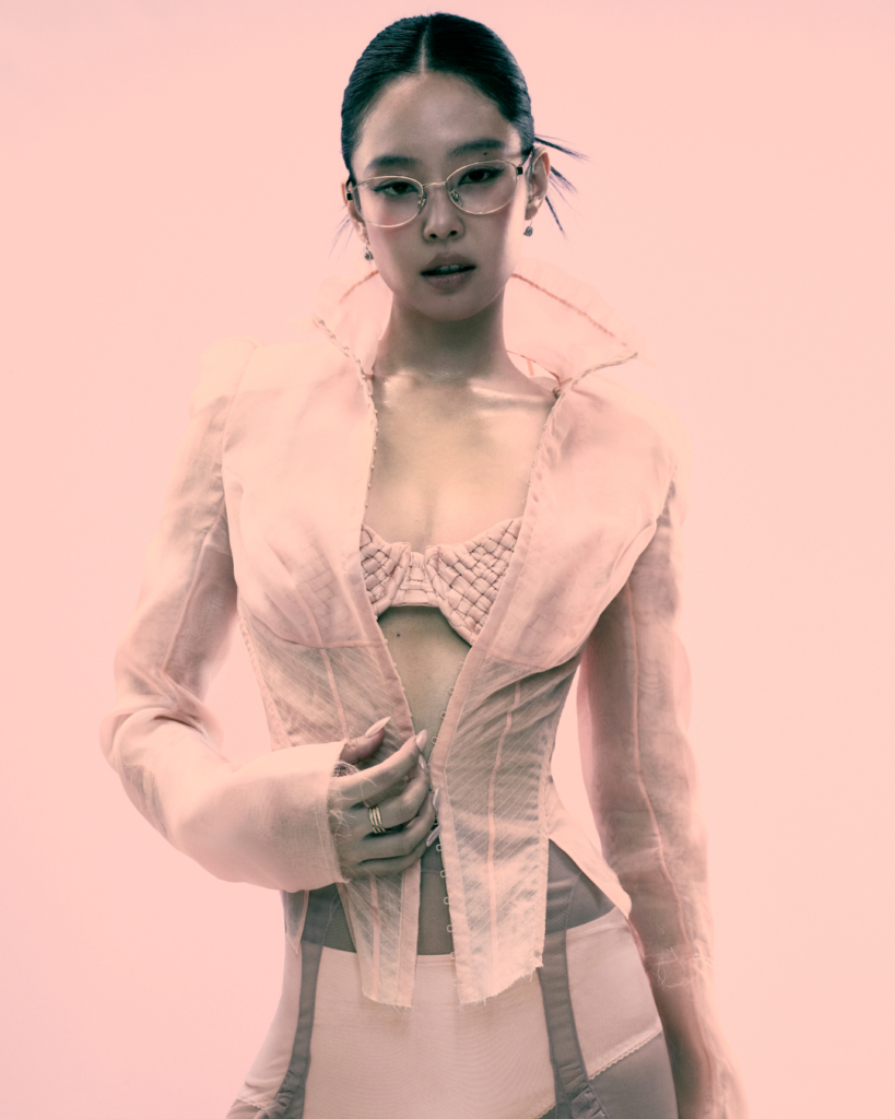 Jennie é a nova embaixadora global da Ray-Ban