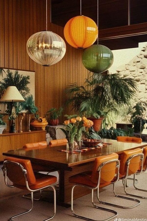 Painéis de madeira voltam a dominar os interiores